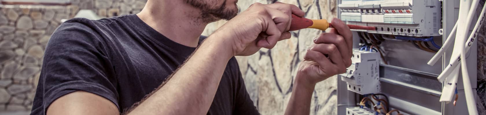 Припинення та відновлення електроживлення